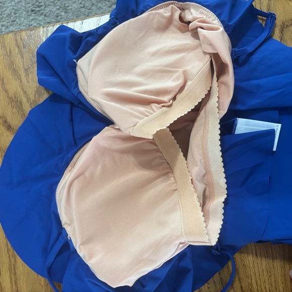 J. Crew ruched one-piece swimsuit blue size 10 - Picture 6 of 6